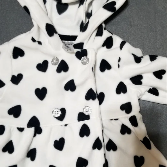 NWT Carter's black & white heart fleece hooded jacket - 6m - Picture 3 of 3